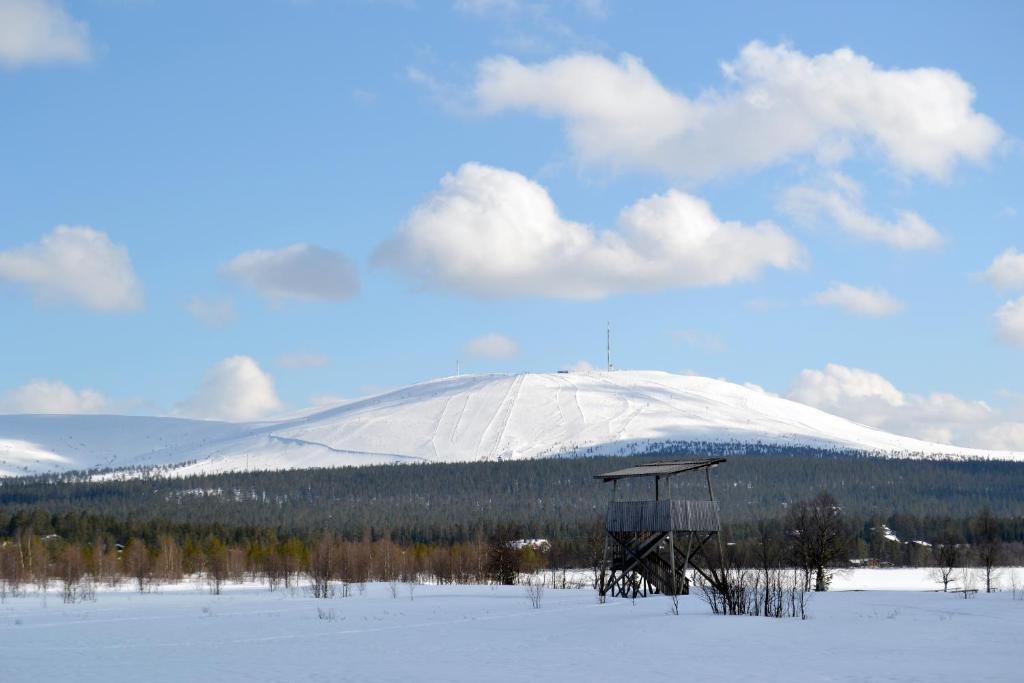 Talo Yllaes * Äkäslompolo